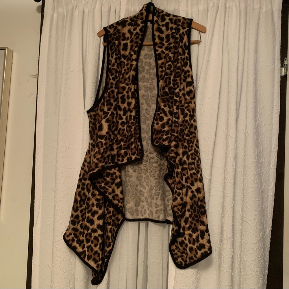 Sweet Lovely by Jen waterfall collar vest Sz L